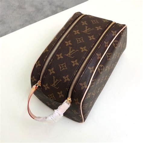 louis vuitton necessaire price|louis vuitton singapore website.